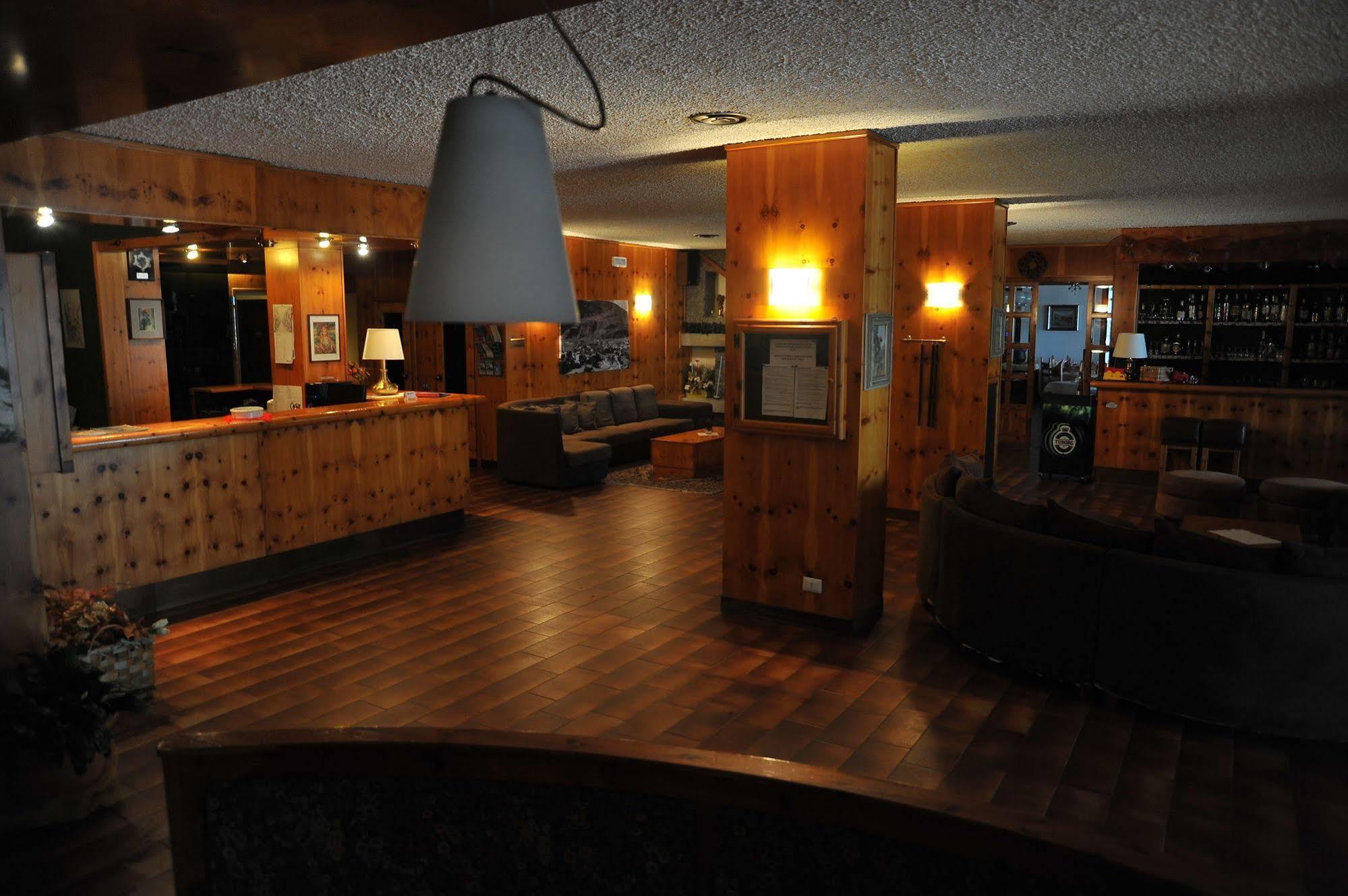 Hotel Nazionale Bormio Luaran gambar